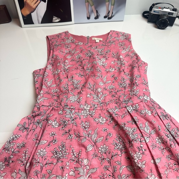 GAP Pink A-Line Sundress Sleeveless Crew Neck with pockets - Picture 2 of 8